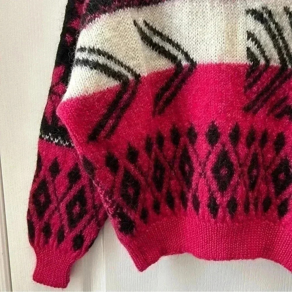 Handmade Knit Wool Sweater Fair Isle Cropped Cowl Neck Black White Pink Small - Picture 6 of 15